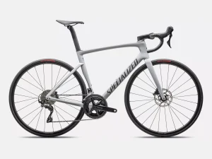 Tarmac SL7 Sport Shimano 105 Gloss Dove Grey/Smoke | Specialized