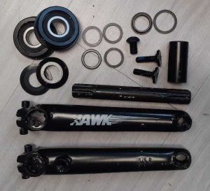 CRANKS D/BMX HAWK ESTRIADO SELLADA NEGRO K0321